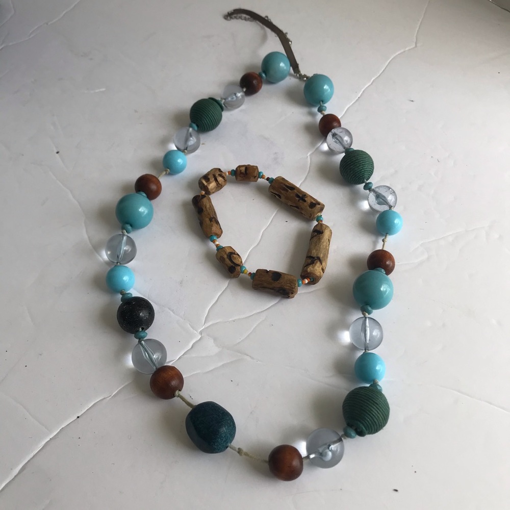 Vintage Wood Plastic Bead Necklace & Bracelet set